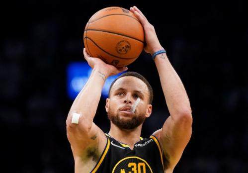 半岛体育网址-詹库杜迈入众神殿！新赛季重要里程碑全收录