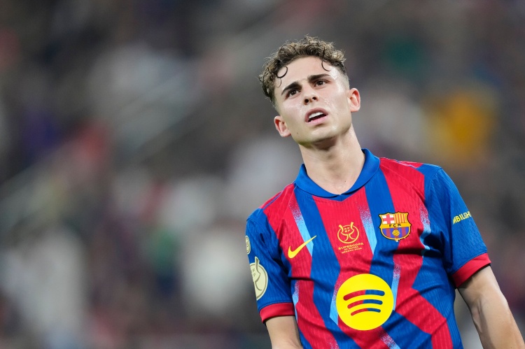 半岛体育在线-每体：欧冠最后一轮，费尔明、赫拉德·马丁和卡萨多均有停赛风险